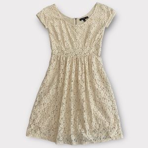 Banana Republic Mad Men Women’s Dress Size 4 Lace Floral Overlay Cream Shimmer